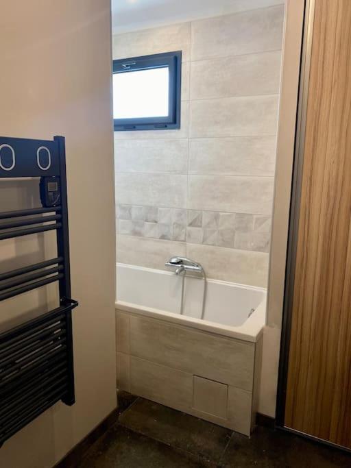 T3 - Centre - 75M2 - 2 Sdb - Parking - Calme Apartment Anglet Bagian luar foto