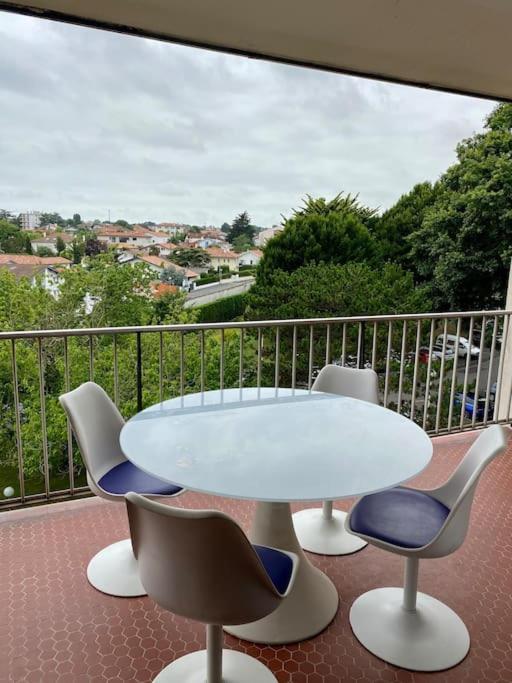 T3 - Centre - 75M2 - 2 Sdb - Parking - Calme Apartment Anglet Bagian luar foto